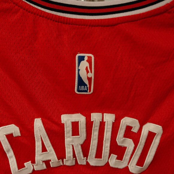 NIKE SWIMGMAN #6 ALEX CARUSO RED CHICAGO BULLS JERSEY SIZE 54 ZENNI - Picture 14 of 14